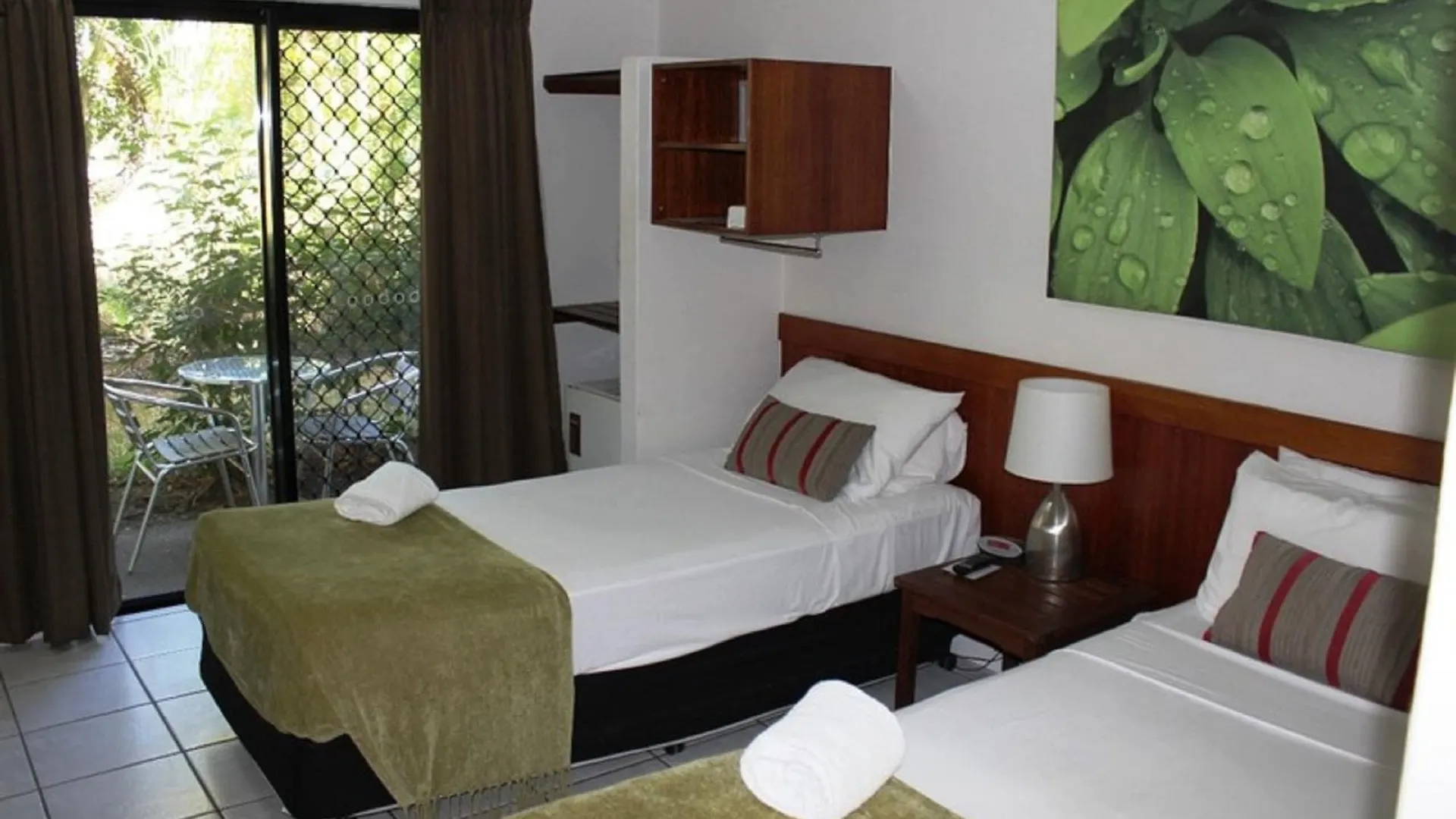 Hostel Bohemia Resort Cairns Australia