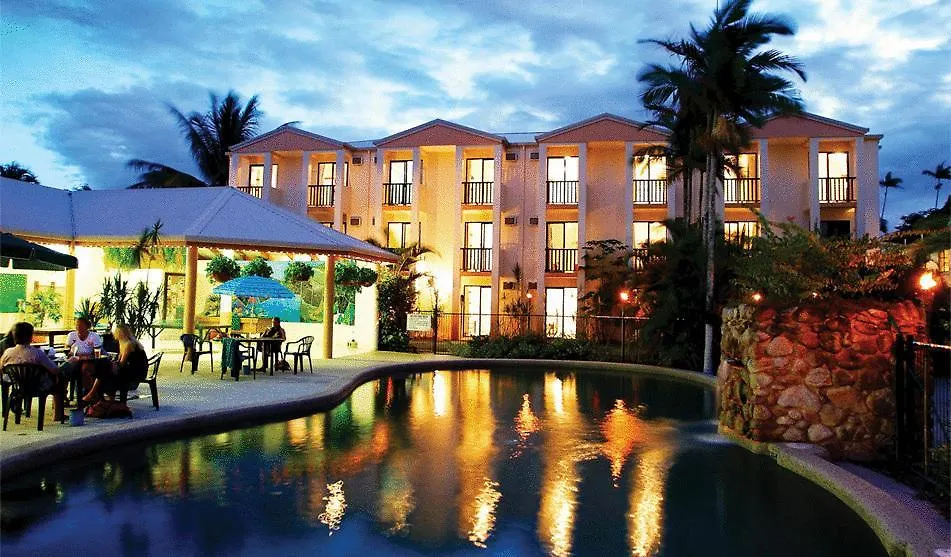 Hostel Bohemia Resort Cairns
